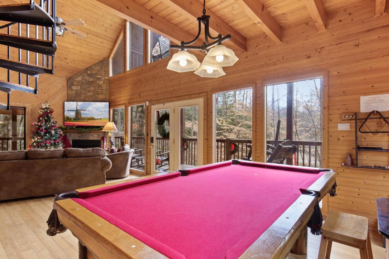 Dreams&Streams, 2 Bedrooms, Jetted Tub, Pool Table, Arcade, Sleeps 8 Gatlinburg Exterior foto